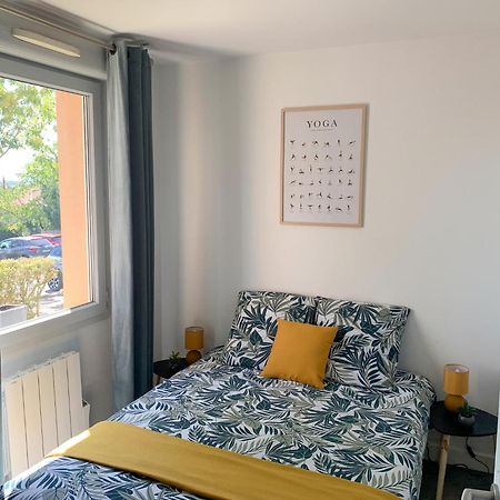 Appartement Les Hauts Du Beaujolais Limas Exterior foto