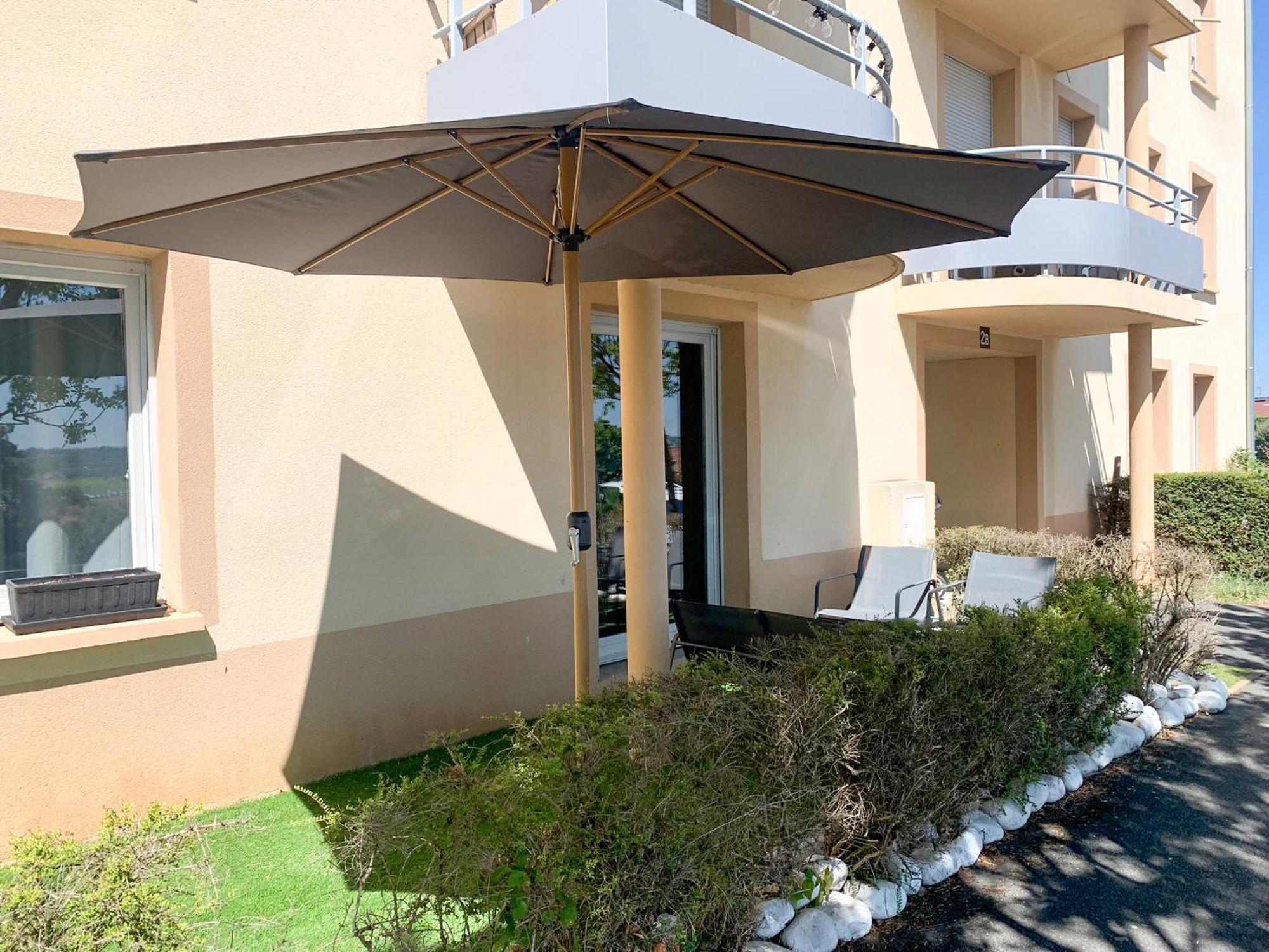 Appartement Les Hauts Du Beaujolais Limas Exterior foto